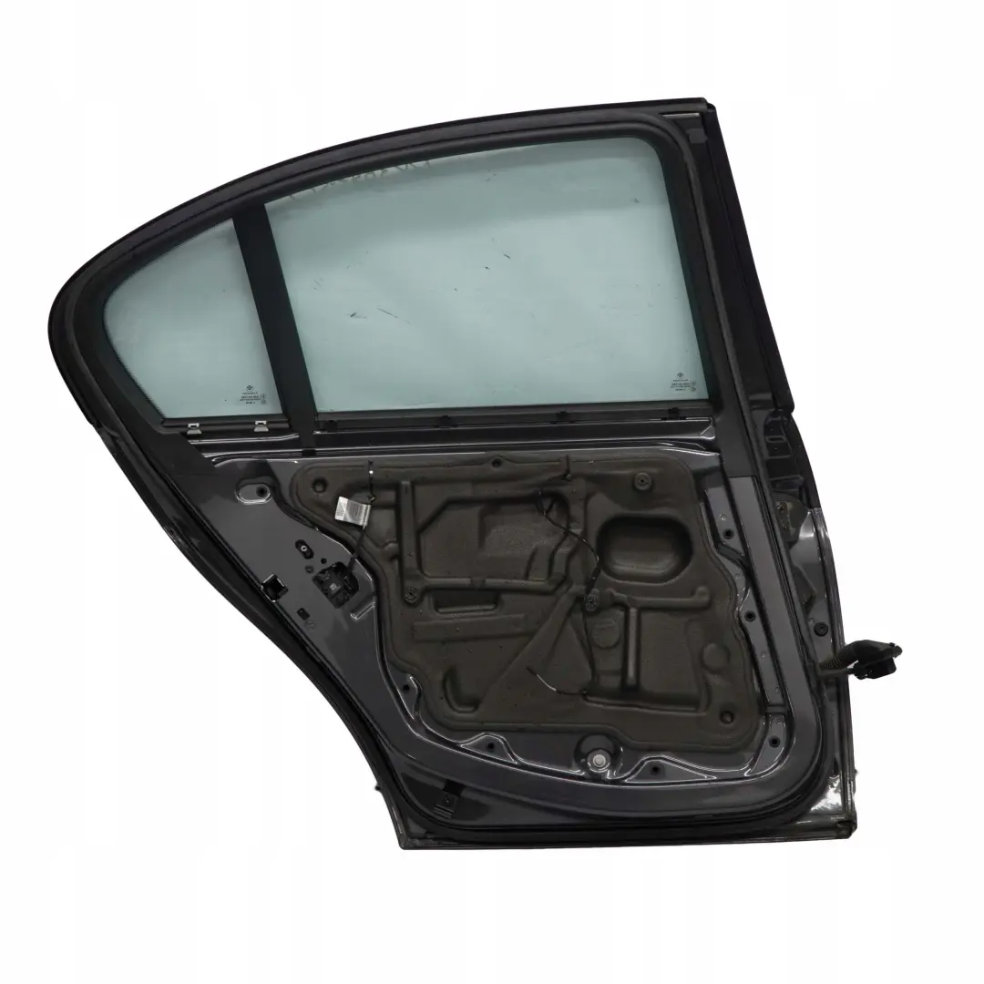 Porta Posteriore Sinistra Grafite Brillante Metallizzato A22 per BMW E90 con numero di parte 7203647 BMW E90 Porta Posteriore Sinistra Grafite Brillante Metallizzato A22 - SKU 7203647-SG3 - Numero di parte 7203647