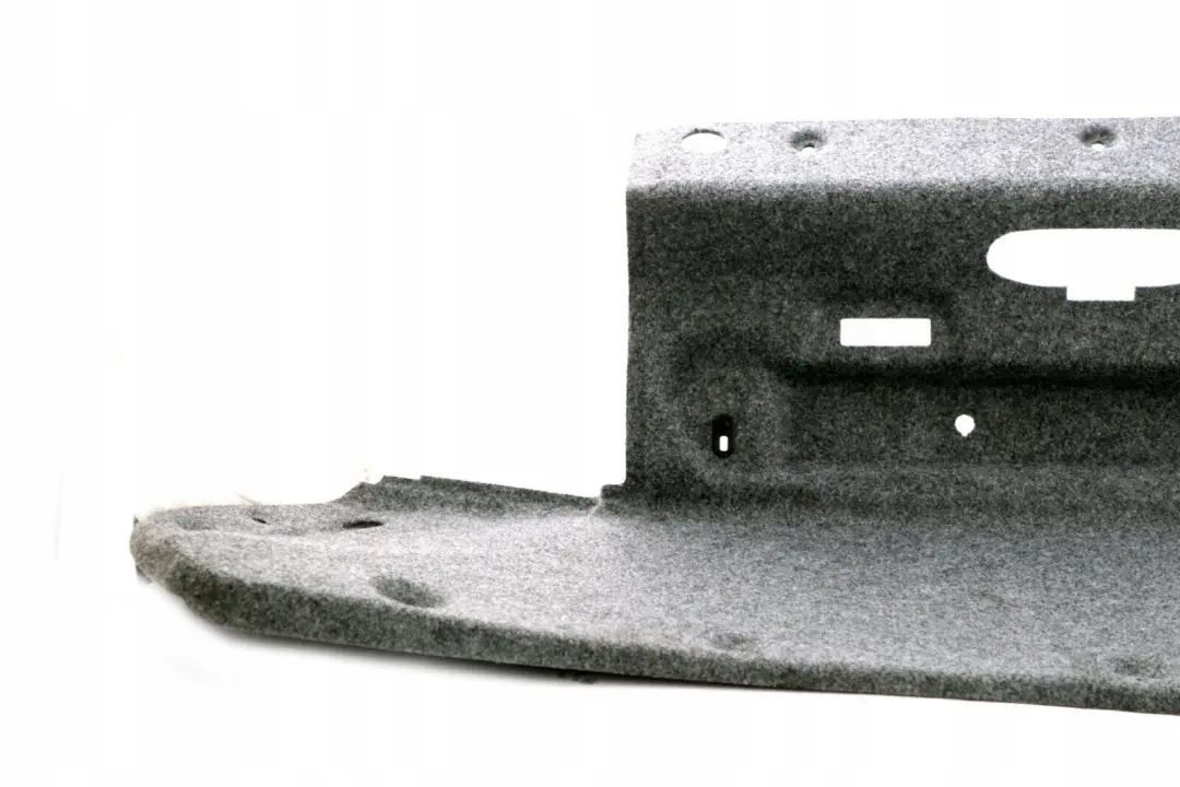 Embellecedor Tapa Maletero para BMW E93 con número de pieza 7195818 BMW E93 Embellecedor Tapa Maletero - SKU 7195818 - Número de pieza 7195818