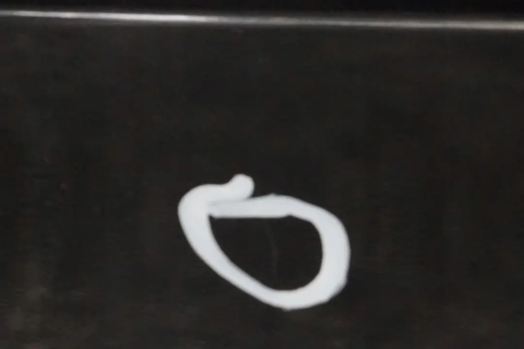 Reihe E63 Coupe Heckklappe Black Sapphire Metallic - 475 für BMW 6 mit Teilenummer 7008730 BMW 6 Reihe E63 Coupe Heckklappe Black Sapphire Metallic - 475 - SKU 7008730-BS - Teilenummer 7008730