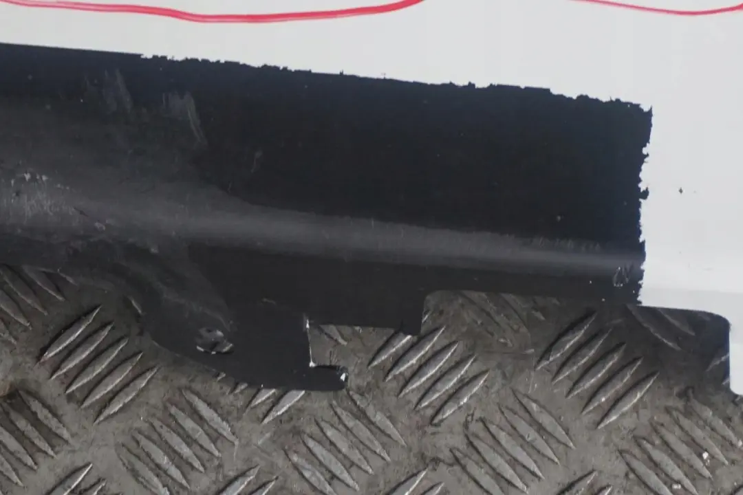 Sill Strip Side Skirt Left N/S Alpinweiss White - 300 to BMW 3 E93 M3 Convertible with Part number 0037011 BMW 3 E93 M3 Convertible Sill Strip Side Skirt Left N/S Alpinweiss White - 300 - SKU 0037011-AW - Part number 0037011