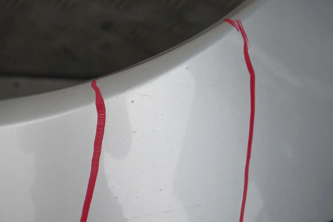 Zderzak przedni przód titansilber 354 do BMW E83 X3 o numerze 0302439 BMW E83 X3 Zderzak przedni przód titansilber 354 - SKU 0302439-TS - Numer Części 0302439