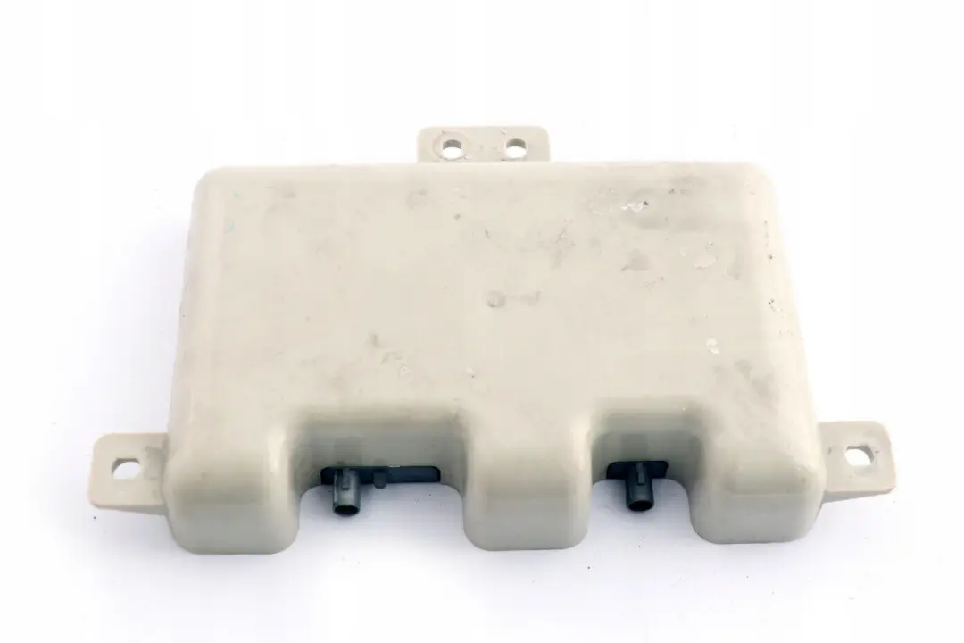 Wzmacniacz anteny 6917455 do BMW E63 E64 F04 F12 o numerze 6957348 BMW E63 E64 F04 F12 Wzmacniacz anteny 6917455 - SKU 6957348 - Numer Części 6957348