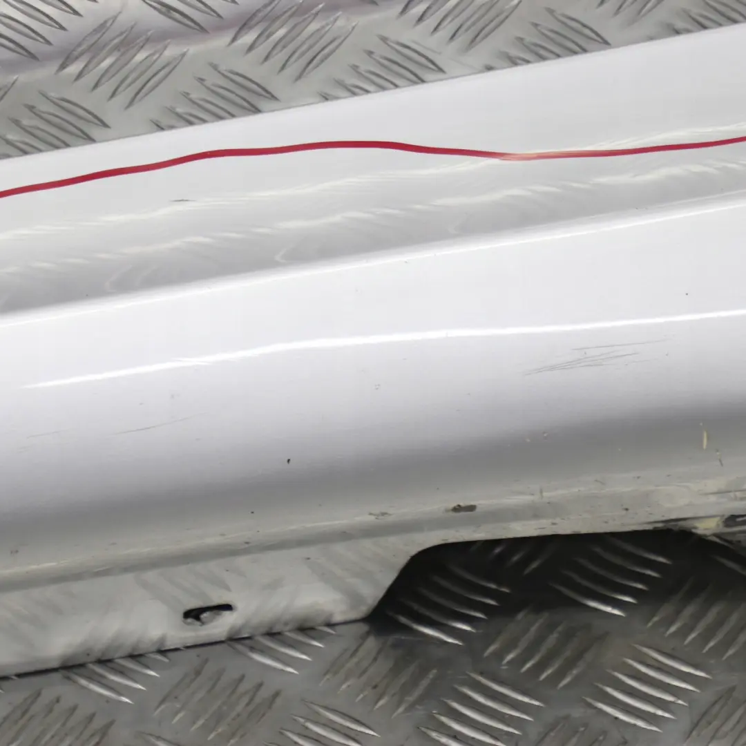 Bas de Porte Seuil a Gauche Argent Titane Metallique pour BMW 3 E90 E91 M Sport à propos du numéro de pièce 0033441 BMW 3 E90 E91 M Sport Bas de Porte Seuil a Gauche Argent Titane Metallique - SKU 0033441-TS - Numéro de pièce 0033441