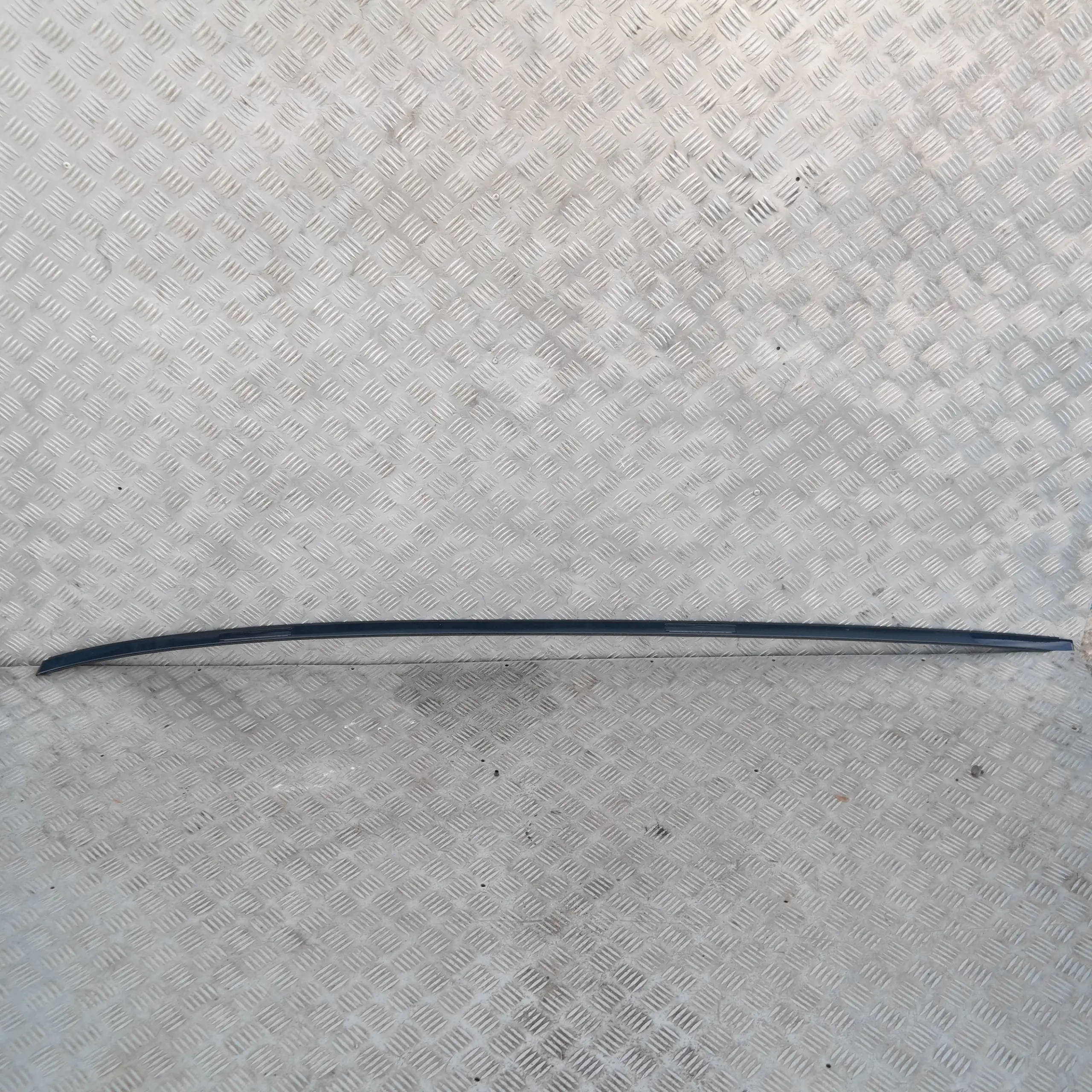 BMW 1 Series E81 E87 Left Roof Moulding Railing N/S Monacoblau Monaco Blue A35