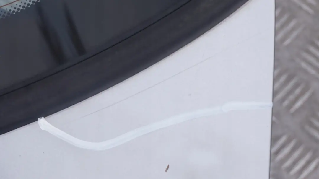 Klapa tylna bagażnika silbergrau A08 do BMW E46 o numerze 7117996 BMW E46 Klapa tylna bagażnika silbergrau A08 - SKU 7117996-SBG - Numer Części 7117996