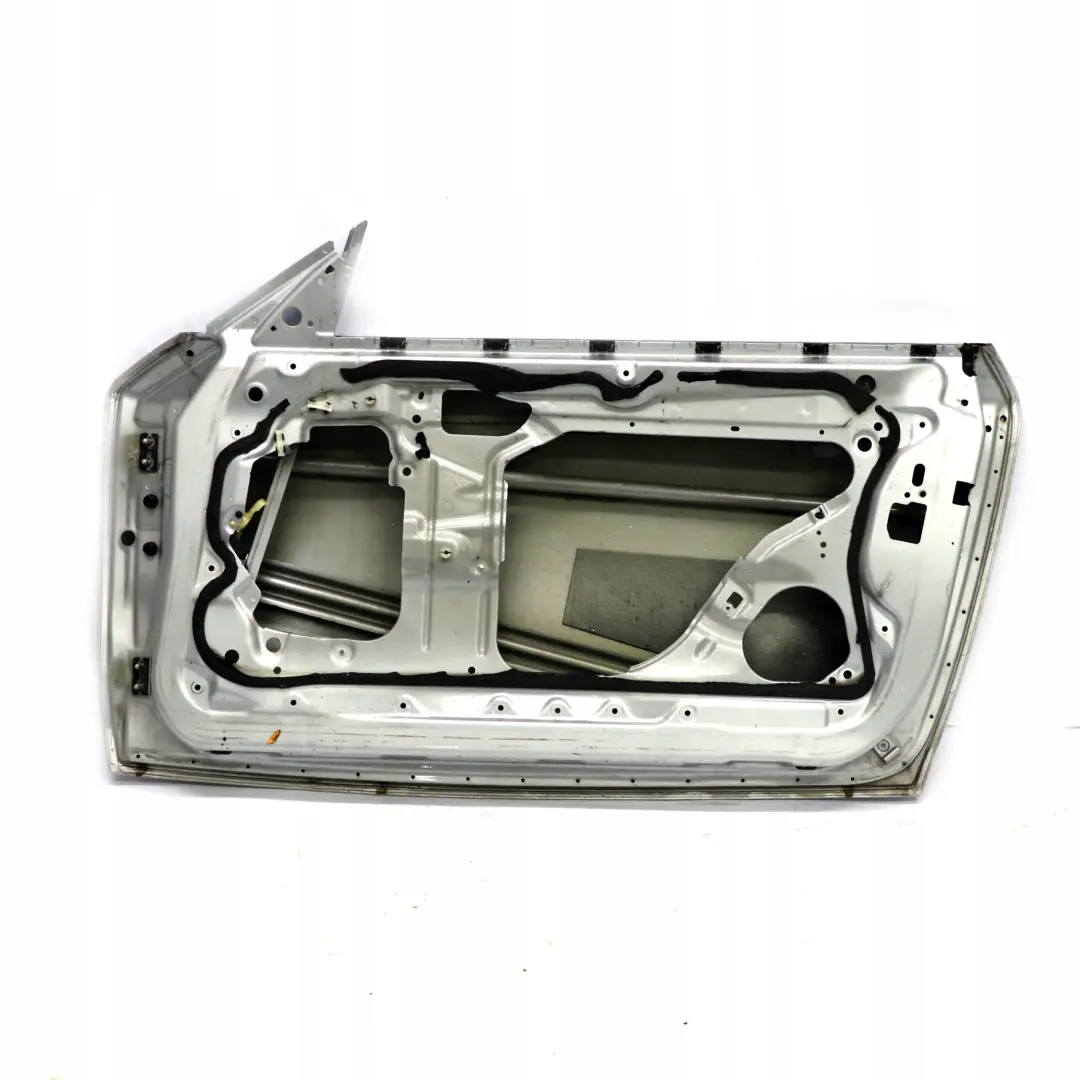  £BMW 1 Series E81 E82 E88 Door Front Right O/S Titansilber Titan Silver Metallic - SKU 7207446-TS1 - Part number 7207446