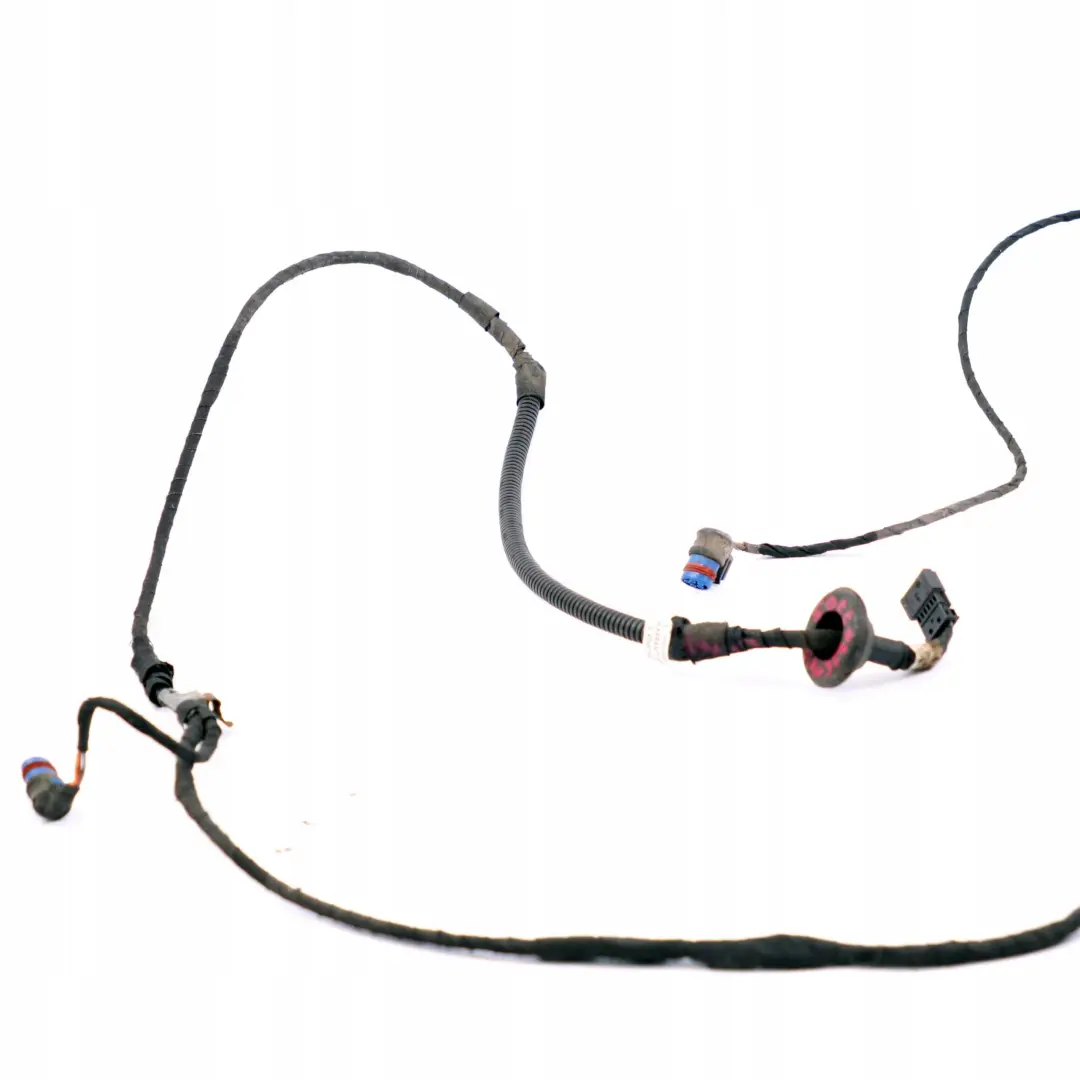 Mercedes-Benz M ML W163 Rear Bumper Parktronic Wiring Loom Harness to with Part number A1635402209 Mercedes-Benz M ML W163 Rear Bumper Parktronic Wiring Loom Harness - SKU A1635402209 - Part number A1635402209