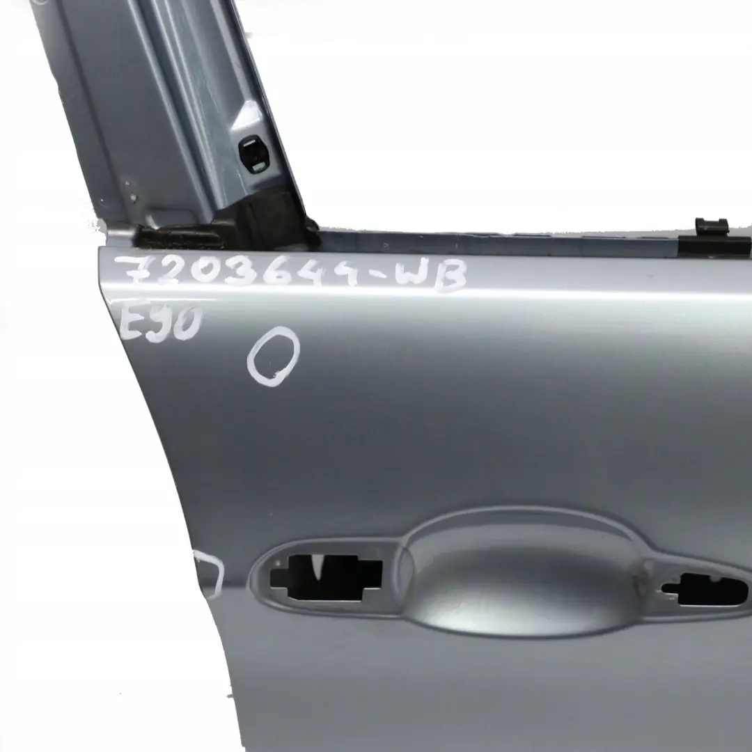 Puerta Delantera Derecha Bluewater Metallic - 896 para BMW E90 E91 con número de pieza 7203644 BMW E90 E91 Puerta Delantera Derecha Bluewater Metallic - 896 - SKU 7203644-WB - Número de pieza 7203644