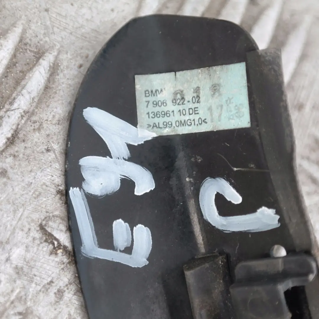BMW E91 Listwa dachowa prawa komplet glanzschwarz - SKU 51137220200 - Numer Części 51137220200