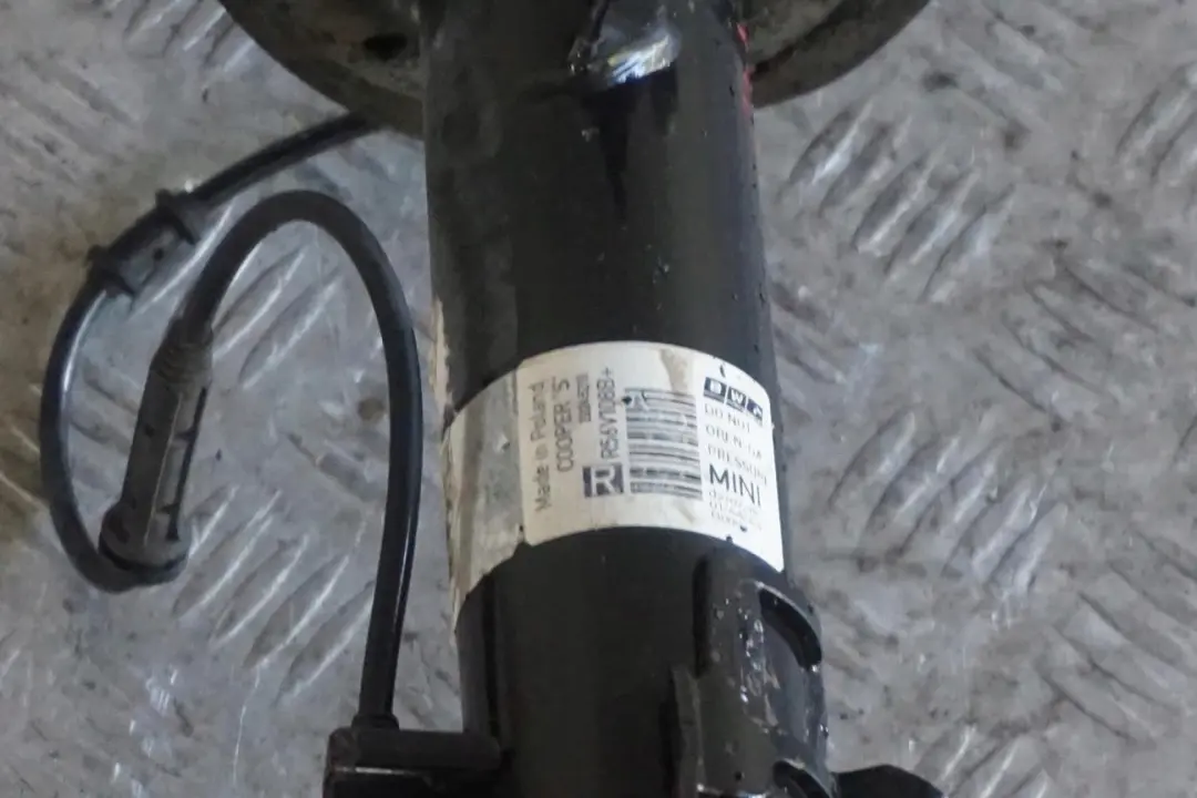 N47N 90PS Sport Federbein Bremsscheibe Vorne Rechts für BMW Mini Cooper R56 One D mit Teilenummer 6782212 BMW Mini Cooper R56 One D N47N 90PS Sport Federbein Bremsscheibe Vorne Rechts - SKU 6782212 - Teilenummer 6782212