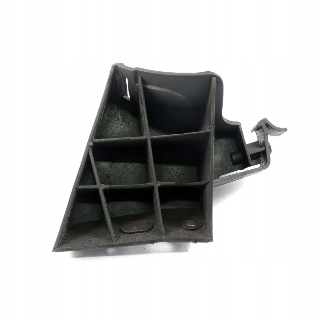 Mercedes-Benz W639 Supporto Serbatoio Acqua Fredda Supporto per con numero di parte A6395011420 Mercedes-Benz W639 Supporto Serbatoio Acqua Fredda Supporto - SKU A6395011420 - Numero di parte A6395011420