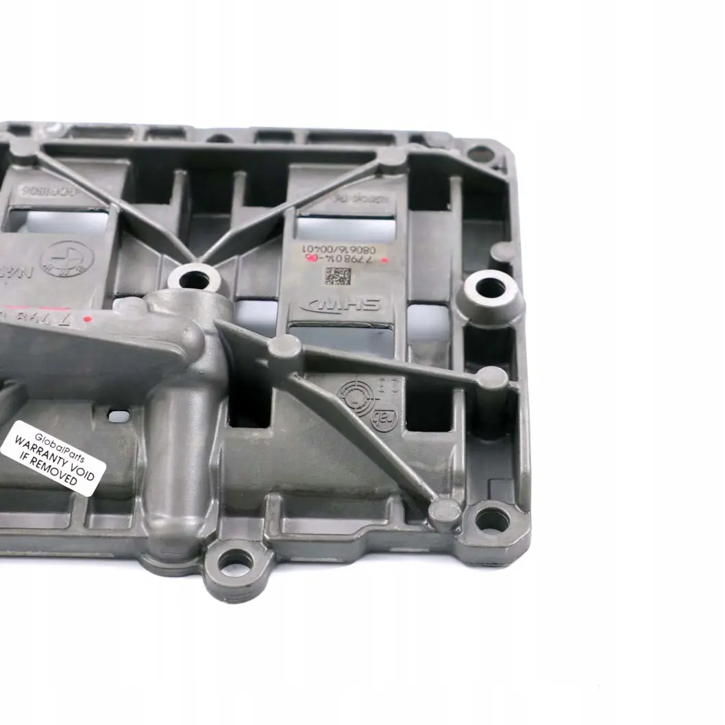 N47 Diesel Uchwyt pompa oleju do BMW E81 E90 E91 E92 o numerze 7798014 BMW E81 E90 E91 E92 N47 Diesel Uchwyt pompa oleju - SKU 7798014 - Numer Części 7798014