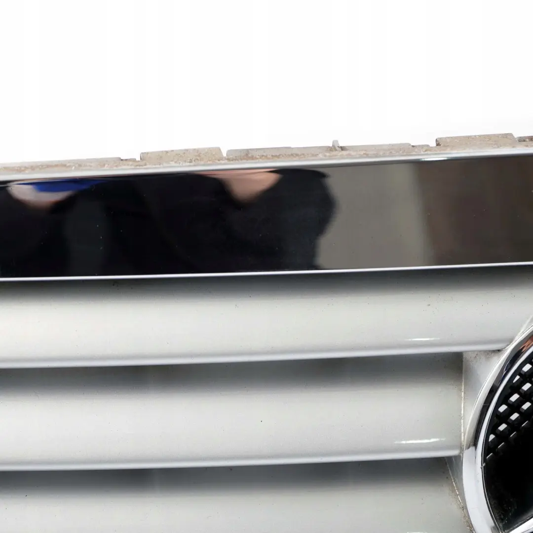 Mercedes-Benz A-Klasse W168 Kühlergrill Grill Träger Polar Silver 761 Silber für mit Teilenummer A1688880360 Mercedes-Benz A-Klasse W168 Kühlergrill Grill Träger Polar Silver 761 Silber - SKU A1688880360-PS - Teilenummer A1688880360