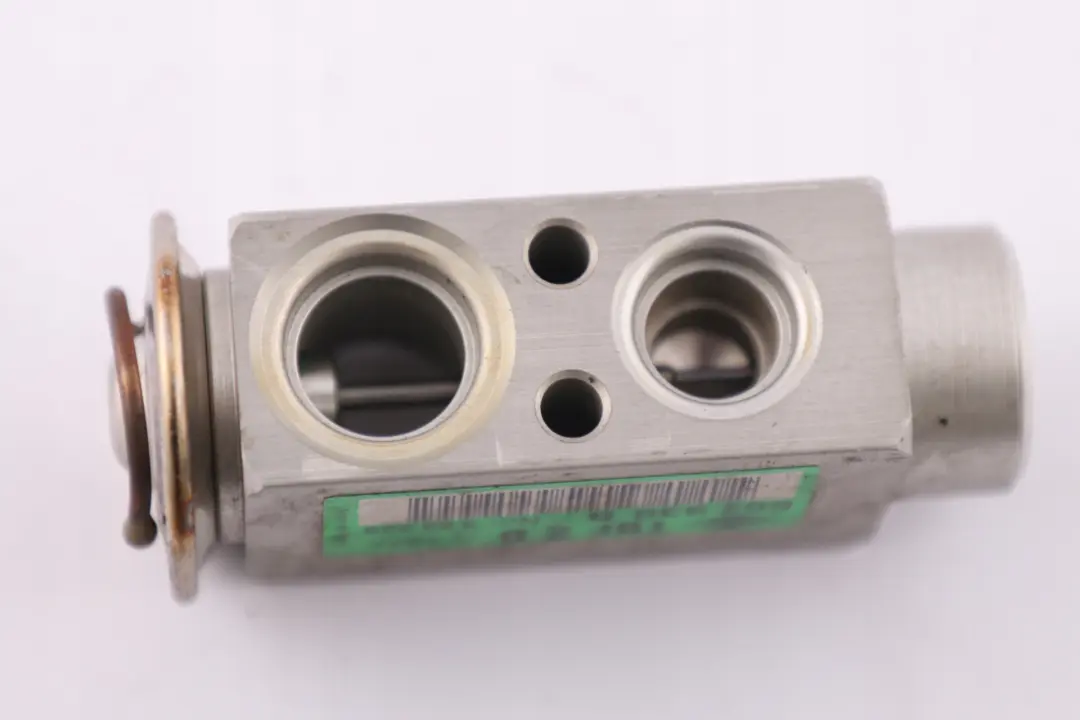 Parownik chłodnica nagrzewnica zawór do MINI R50 R52 o numerze 6924984 MINI R50 R52 Parownik chłodnica nagrzewnica zawór - SKU 6924984 - Numer Części 6924984