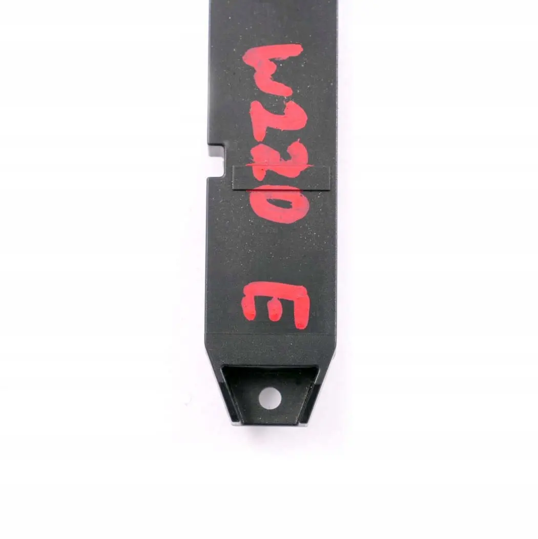 MERCEDES-BENZ CLASSE S W220 Bloc de Commutation Panel Interrupteur pour à propos du numéro de pièce A2208218458 MERCEDES-BENZ CLASSE S W220 Bloc de Commutation Panel Interrupteur - SKU A2208218458 - Numéro de pièce A2208218458