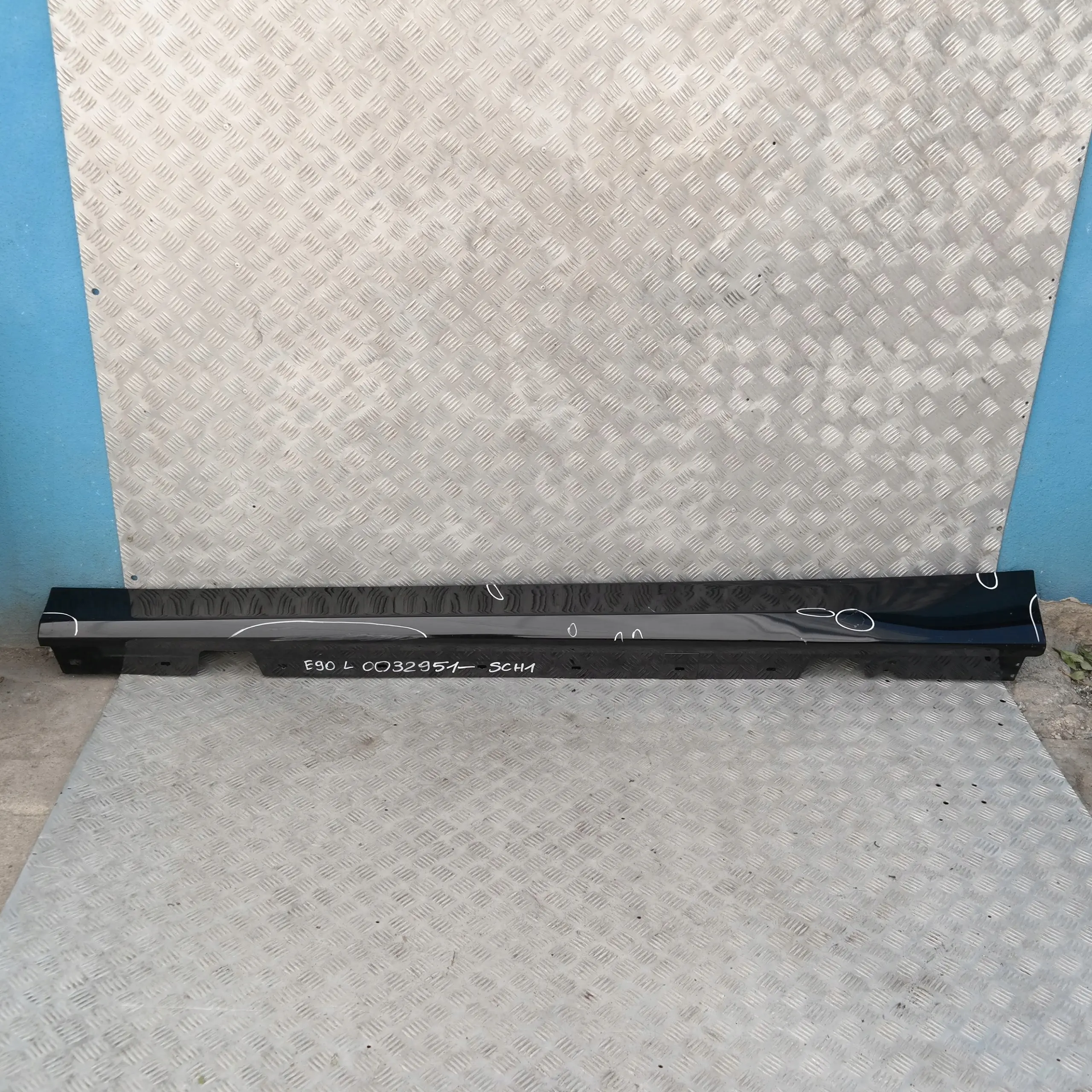 BMW 3 E90 E91 Umbral Listón Faldón Lateral Izquierdo Schwarz Negro 2