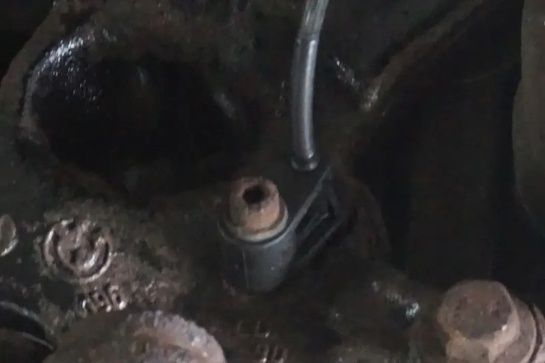 BMW Z4 E85 2.5i M54 Suspensión delantera derecha Freno Disco Eje - SKU 6785988-1 - Número de pieza 6785988