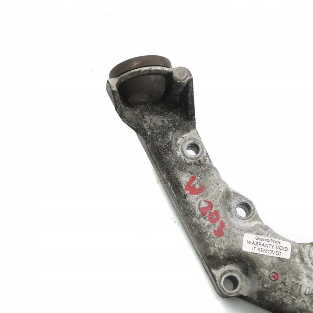 Mercedes-Benz W203 M111 Pompe Roulements Du Moteur Support pour à propos du numéro de pièce A1110940241 Mercedes-Benz W203 M111 Pompe Roulements Du Moteur Support - SKU A1110940241 - Numéro de pièce A1110940241