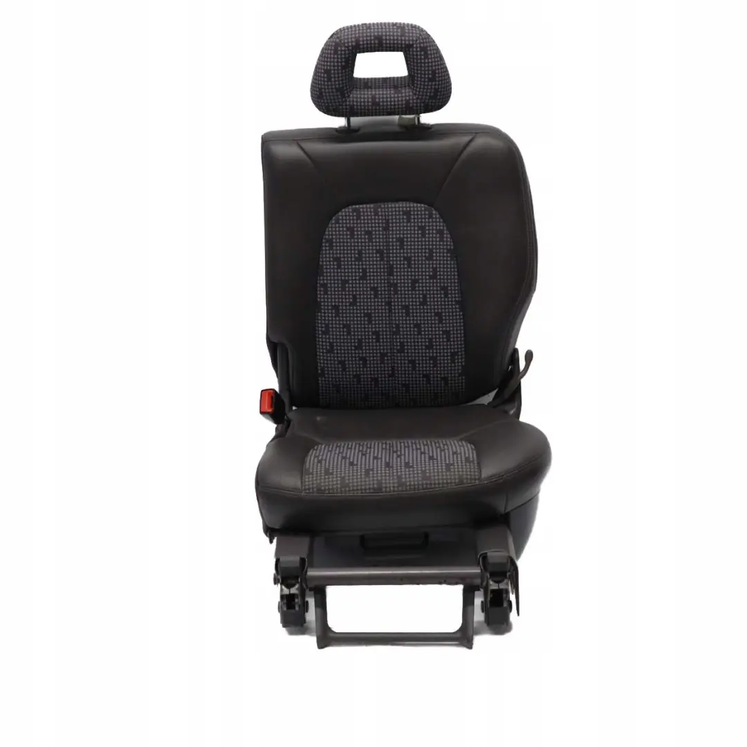 Mercedes-Benz W168 Tessuto/Pelle Grigio Ardesia Posteriore SX Sedile Magnu per con numero di parte A1689200147 Mercedes-Benz W168 Tessuto/Pelle Grigio Ardesia Posteriore SX Sedile Magnu - SKU A1689200147 - Numero di parte A1689200147