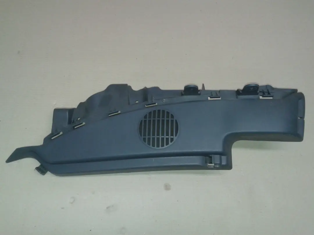 Aufnahme Ablegeboden Hinten Links Alaskagrau Grau 67119501 für BMW 1 er E87 mit Teilenummer 6952611 BMW 1 er E87 Aufnahme Ablegeboden Hinten Links Alaskagrau Grau 67119501 - SKU 6952611 - Teilenummer 6952611