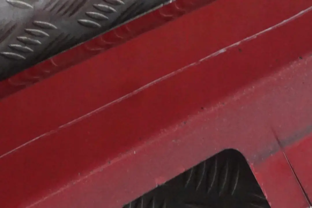 BMW E90 E91 LCI Listello Portiera Apertura Gonna Dx Rosso-Cremisi Rossa - SKU 0037060-KAR1 - Numero di parte 0037060