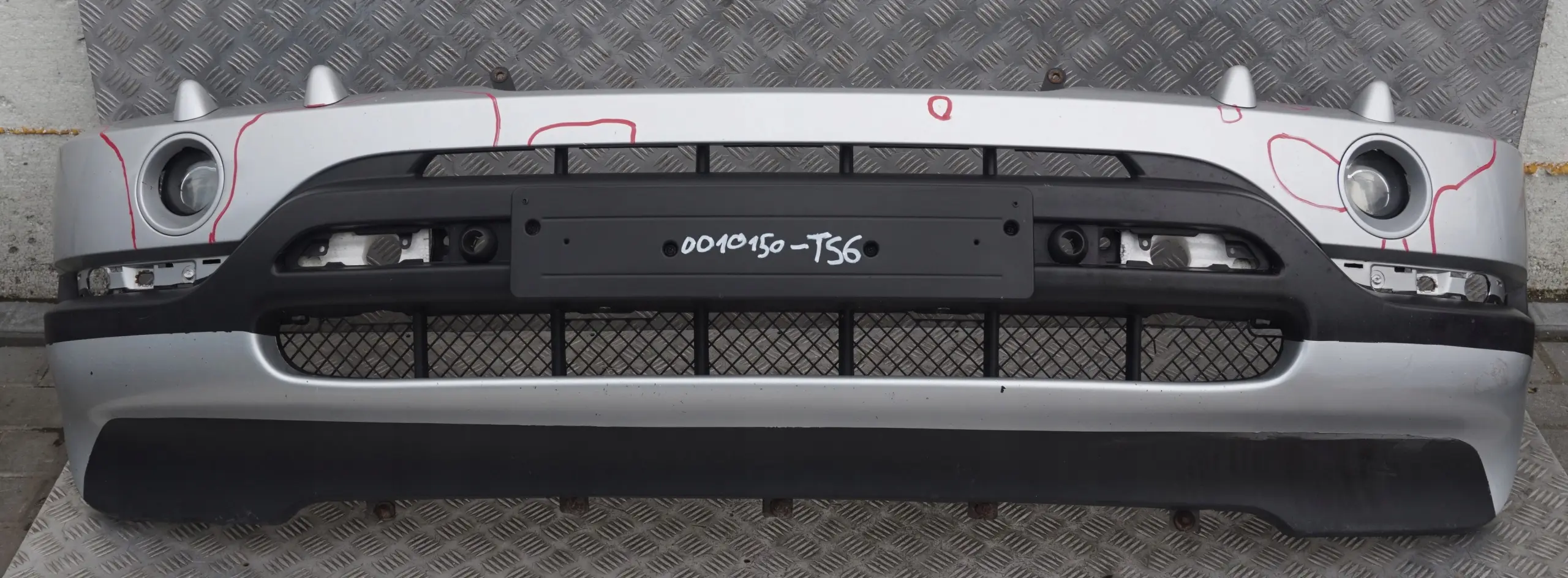 BMW X5 Series 6 E53 Front Bumper Panel PDC Titansilber Titan Silver Metallic 354