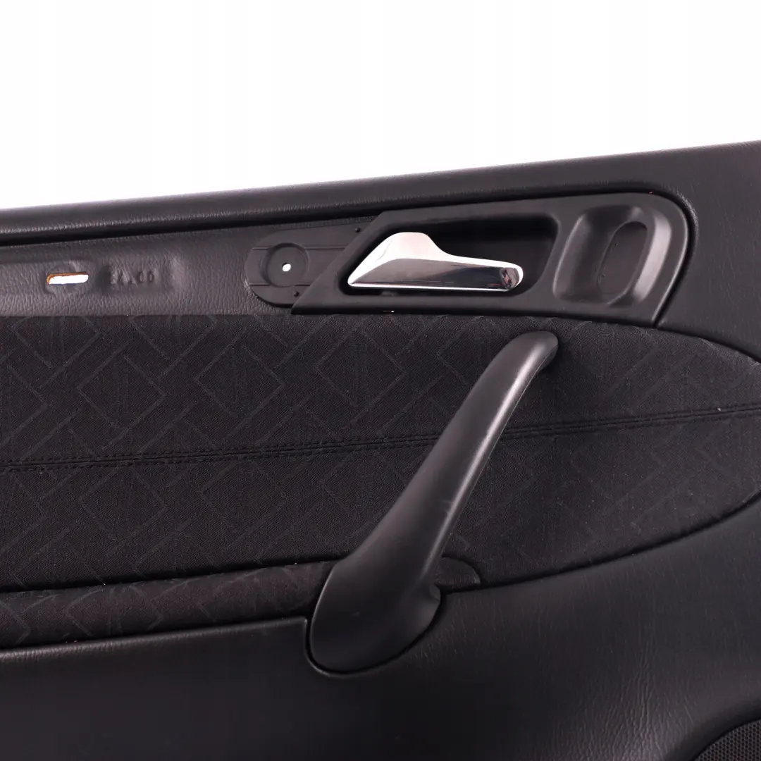  Mercedes-Benz C-Klasse W203 Türverkleidung Hinten Links Stoff Schwarz - SKU A2037303970 - Teilenummer A2037303970