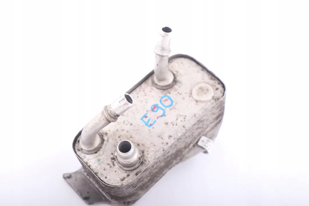 Gearbox Heat Exchanger Oli Radiator to BMW E87 E90 E91 Automatic with Part number 7551647 BMW E87 E90 E91 Automatic Gearbox Heat Exchanger Oli Radiator - SKU 7551647 - Part number 7551647