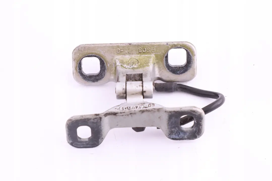 Charniere Hayon a Gauche Argent Titane Silver pour BMW X3 E83 à propos du numéro de pièce 3400377 BMW X3 E83 Charniere Hayon a Gauche Argent Titane Silver - SKU 3400377-TS - Numéro de pièce 3400377