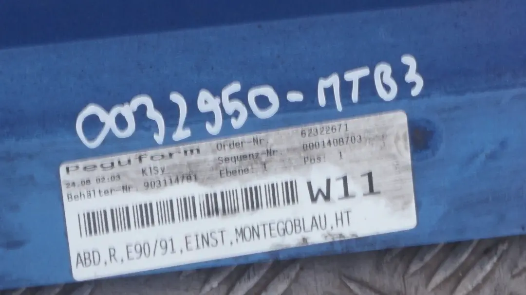 Listwa próg prawy montegoblau A51 do BMW E90 E91 o numerze 51770032950 BMW E90 E91 Listwa próg prawy montegoblau A51 - SKU 0032950-MTB3 - Numer Części 51770032950
