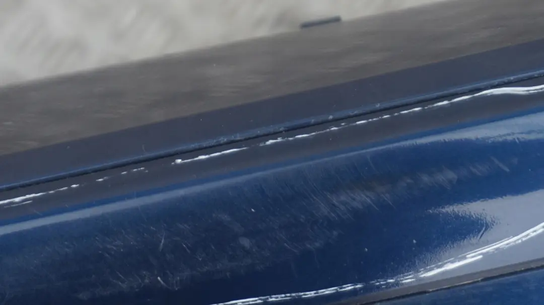 BMW E81 E87 LCI Panel parachoques trasero Tiefseeblau Deep Sea Blue A76 - SKU 0035911-DSB1 - Número de pieza 35911
