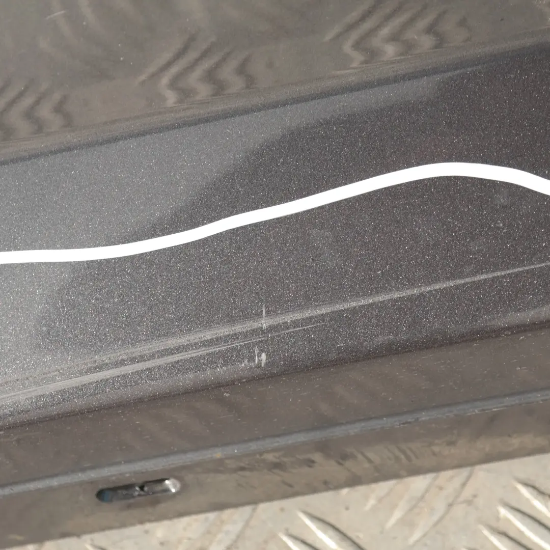 Bas de Porte Couverture Seuil Droite Mousseux Graphite pour BMW E81 E82 E88 à propos du numéro de pièce 51770036142 BMW E81 E82 E88 Bas de Porte Couverture Seuil Droite Mousseux Graphite - SKU 0036142-SG3 - Numéro de pièce 51770036142