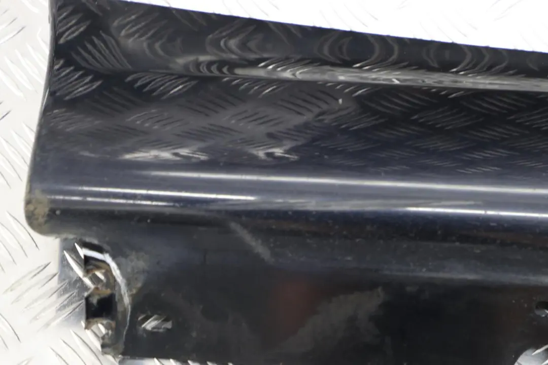 Sill Strip Faldon Lateral Derecho Carbonschwarz Negro 416 para BMW E90 E91 3 M Sport con número de pieza 0033440 BMW E90 E91 3 M Sport Sill Strip Faldon Lateral Derecho Carbonschwarz Negro 416 - SKU 0033440-CAR3 - Número de pieza 0033440