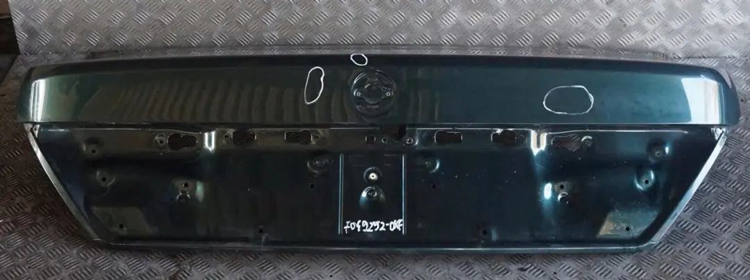 Trunk Lid Boot Tailgate Oxfordgruen Green - 430 to BMW 7 Series E65 E66 E67 with Part number 7049252 BMW 7 Series E65 E66 E67 Trunk Lid Boot Tailgate Oxfordgruen Green - 430 - SKU 7049252-OXF - Part number 7049252