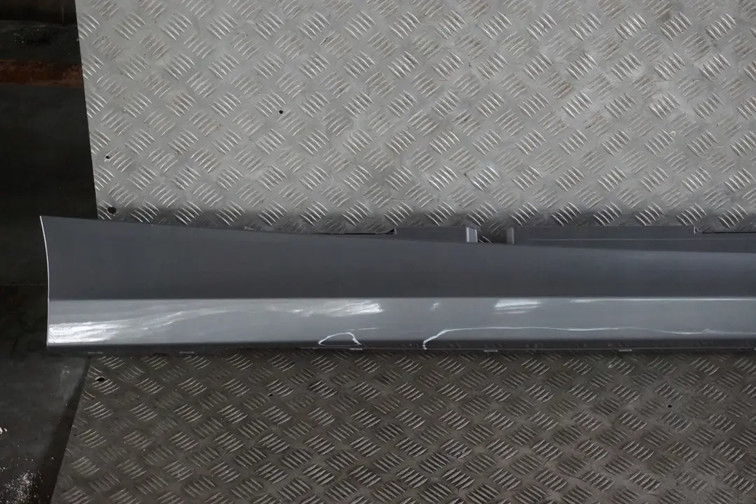 BMW E87 LCI Listello Portiera Apertura Gonna Destra Grigio Space Metallico - SKU 0036144-SCG - Numero di parte 0036144