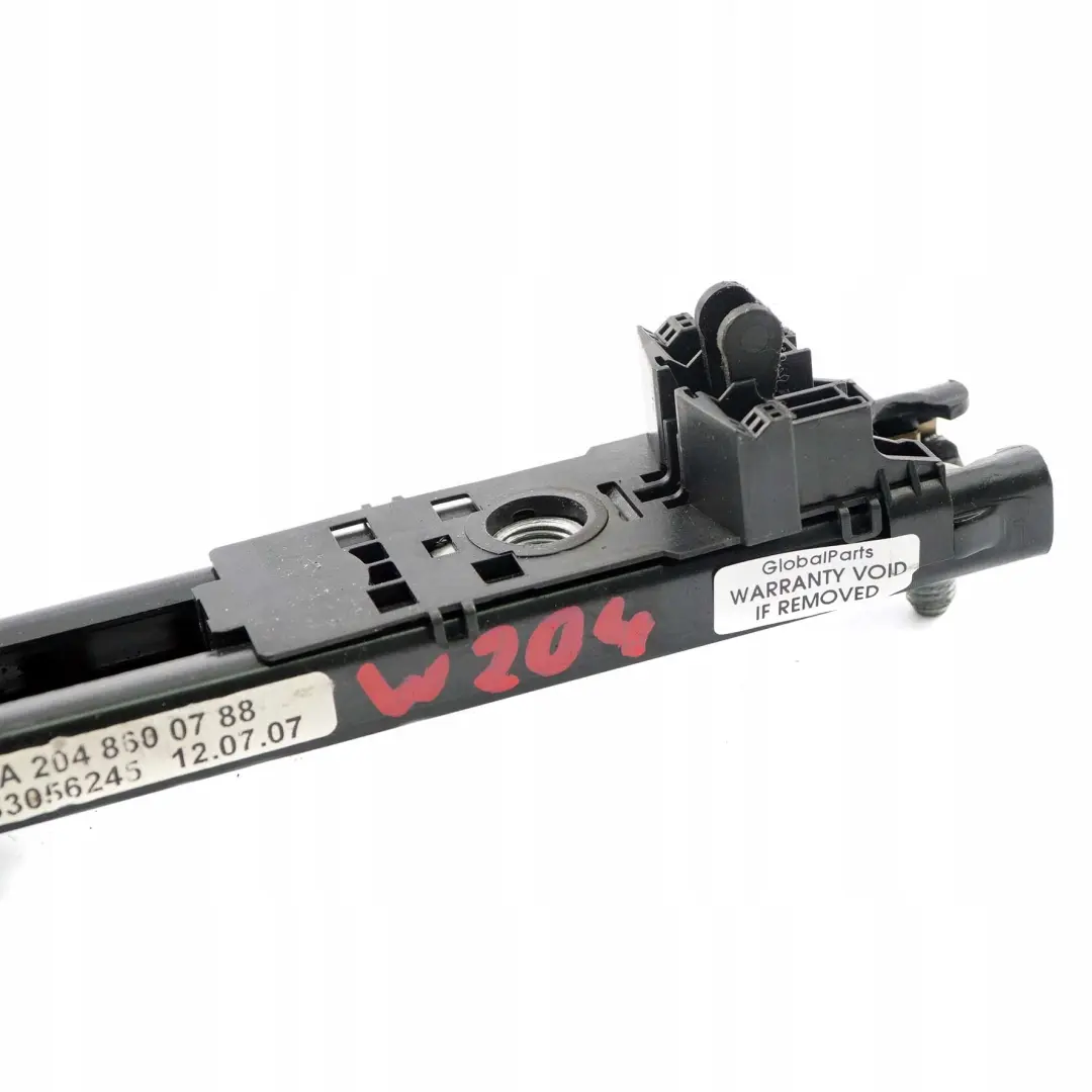 Sedile anteriore sinistro destro N/O/S Regolatore altezza cintura per Mercedes W204 con numero di parte A2048600788 Mercedes W204 Sedile anteriore sinistro destro N/O/S Regolatore altezza cintura - SKU A2048600788 - Numero di parte A2048600788