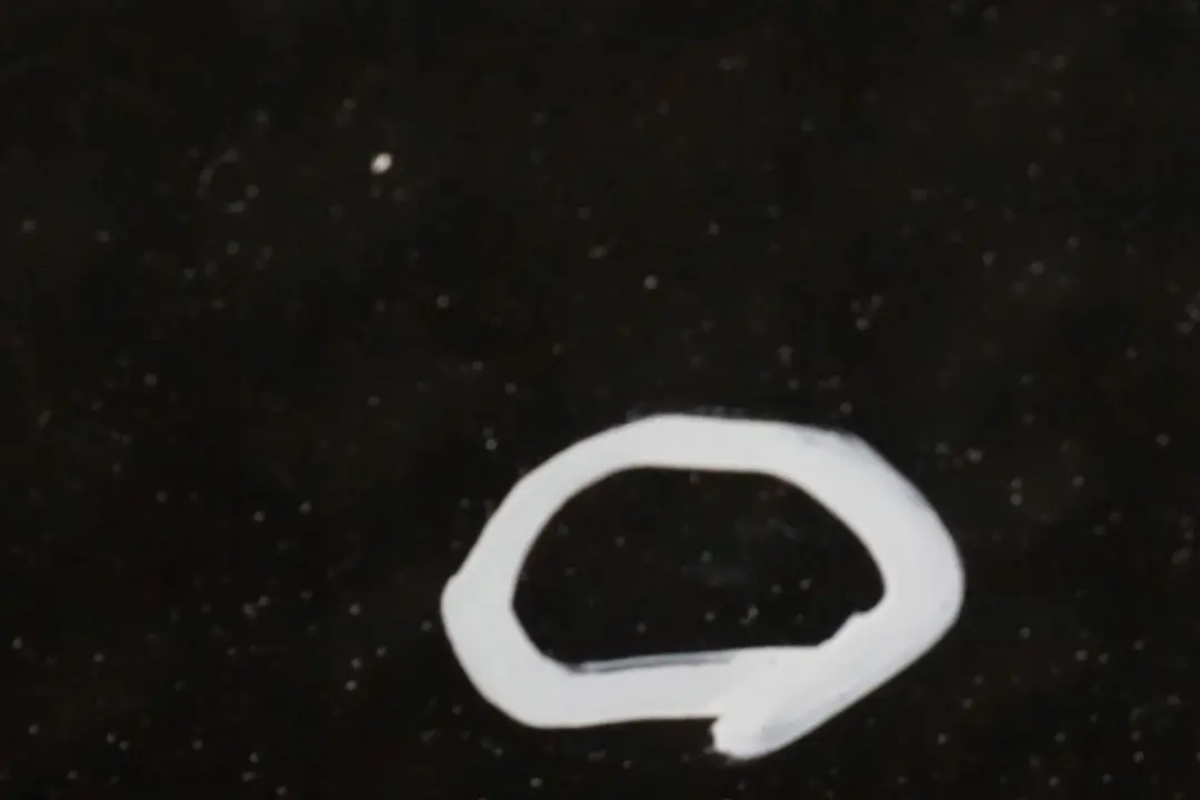 Coup? Maletero Tapa Porton Trasero Zafiro Negro Metalizado - 475 para BMW E63 con número de pieza 7008730 BMW E63 Coup? Maletero Tapa Porton Trasero Zafiro Negro Metalizado - 475 - SKU 7008730-BS - Número de pieza 7008730