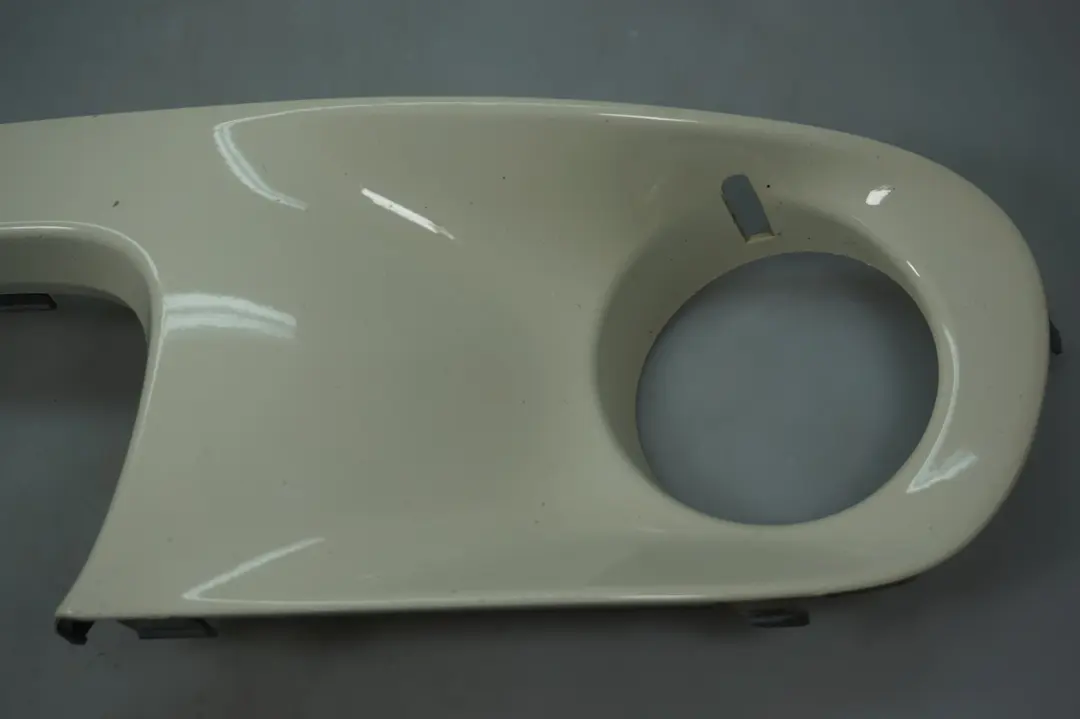 Mini Cooper R55 R56 Pare-chocs avant gauche blanc poivre 2753657 - SKU 0430223-PW - Numéro de pièce 430223