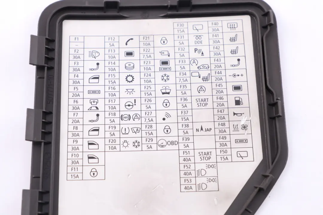 etiquette Sicherungsbelegung pour Mini One Cooper R56 R55 LCI à propos du numéro de pièce 61353455941 Mini One Cooper R56 R55 LCI etiquette Sicherungsbelegung - SKU 3455941 - Numéro de pièce 61353455941