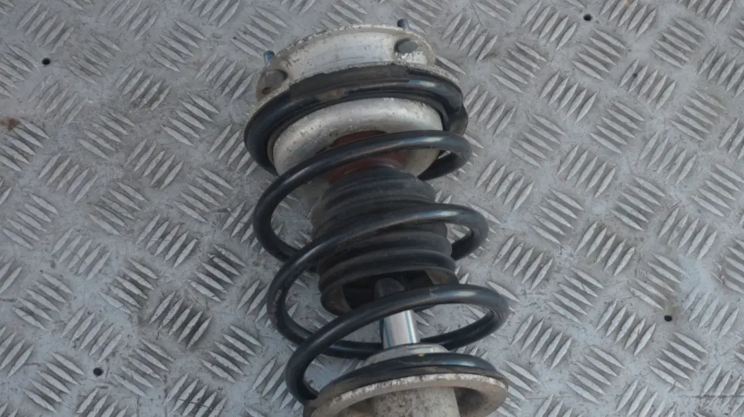 N52 Front Left N/S Spring Strut Leg Brake Caliper Disc to BMW 6 Series E64 630i with Part number 6769455 BMW 6 Series E64 630i N52 Front Left N/S Spring Strut Leg Brake Caliper Disc - SKU 6769455 - Part number 6769455