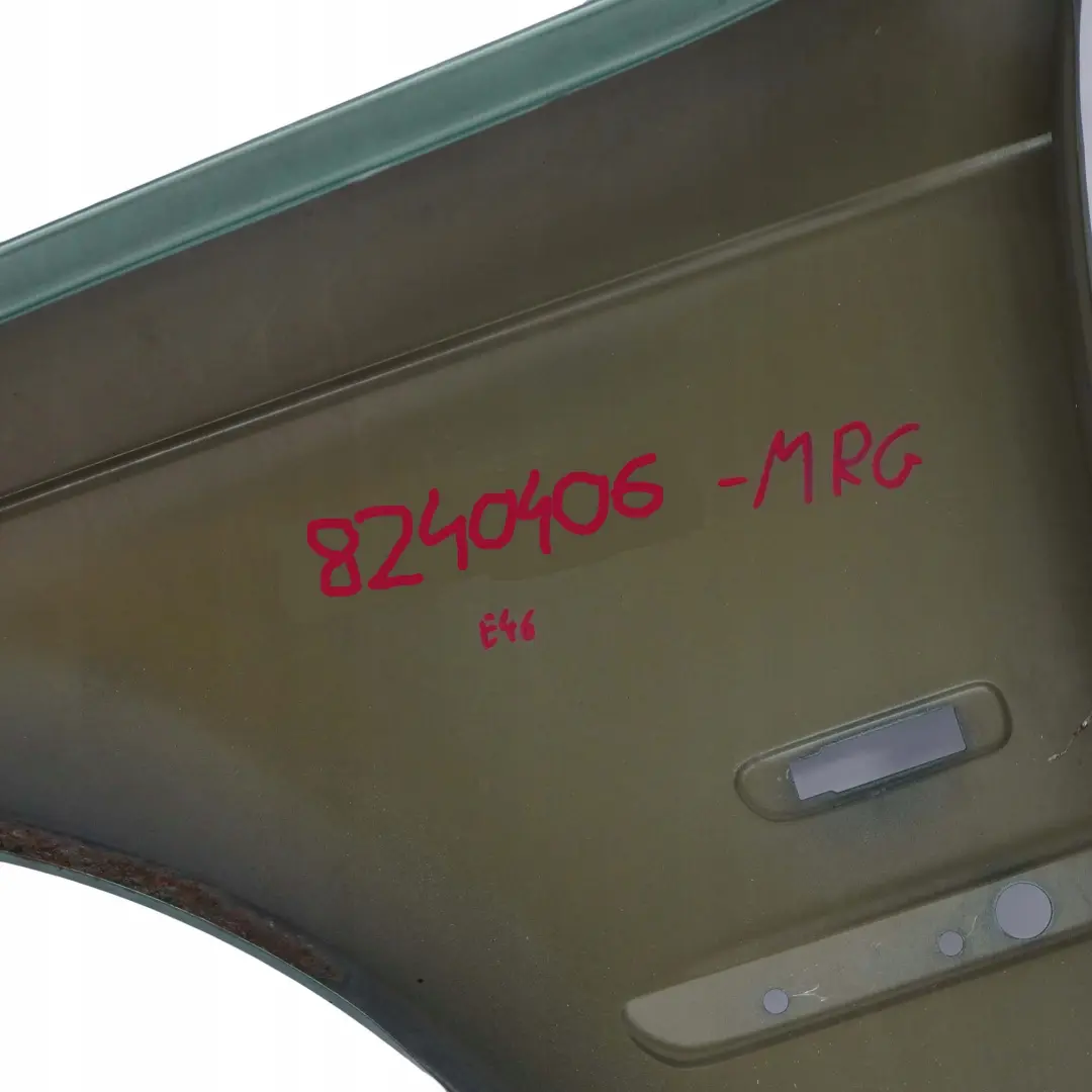 Panneau Laterale avant Droit Garde-Boue Meer Vert Mer Vert - 393 pour BMW E46 à propos du numéro de pièce 8240406 BMW E46 Panneau Laterale avant Droit Garde-Boue Meer Vert Mer Vert - 393 - SKU 8240406-MRG - Numéro de pièce 8240406