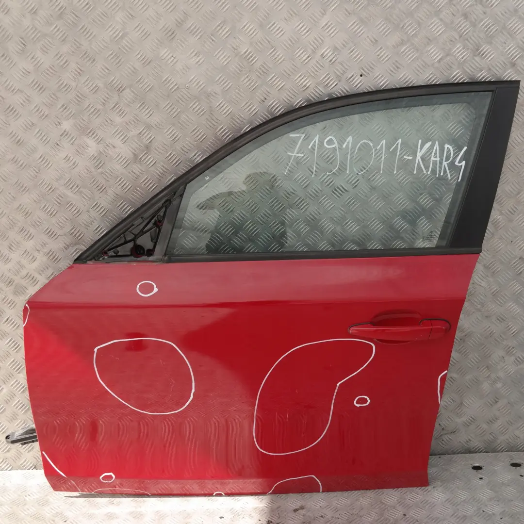 drzwi lewe przednie karmesinrot A61 do BMW 1 E87 o numerze 7191011 BMW 1 E87 drzwi lewe przednie karmesinrot A61 - SKU 7191011-KAR4 - Numer Części 7191011