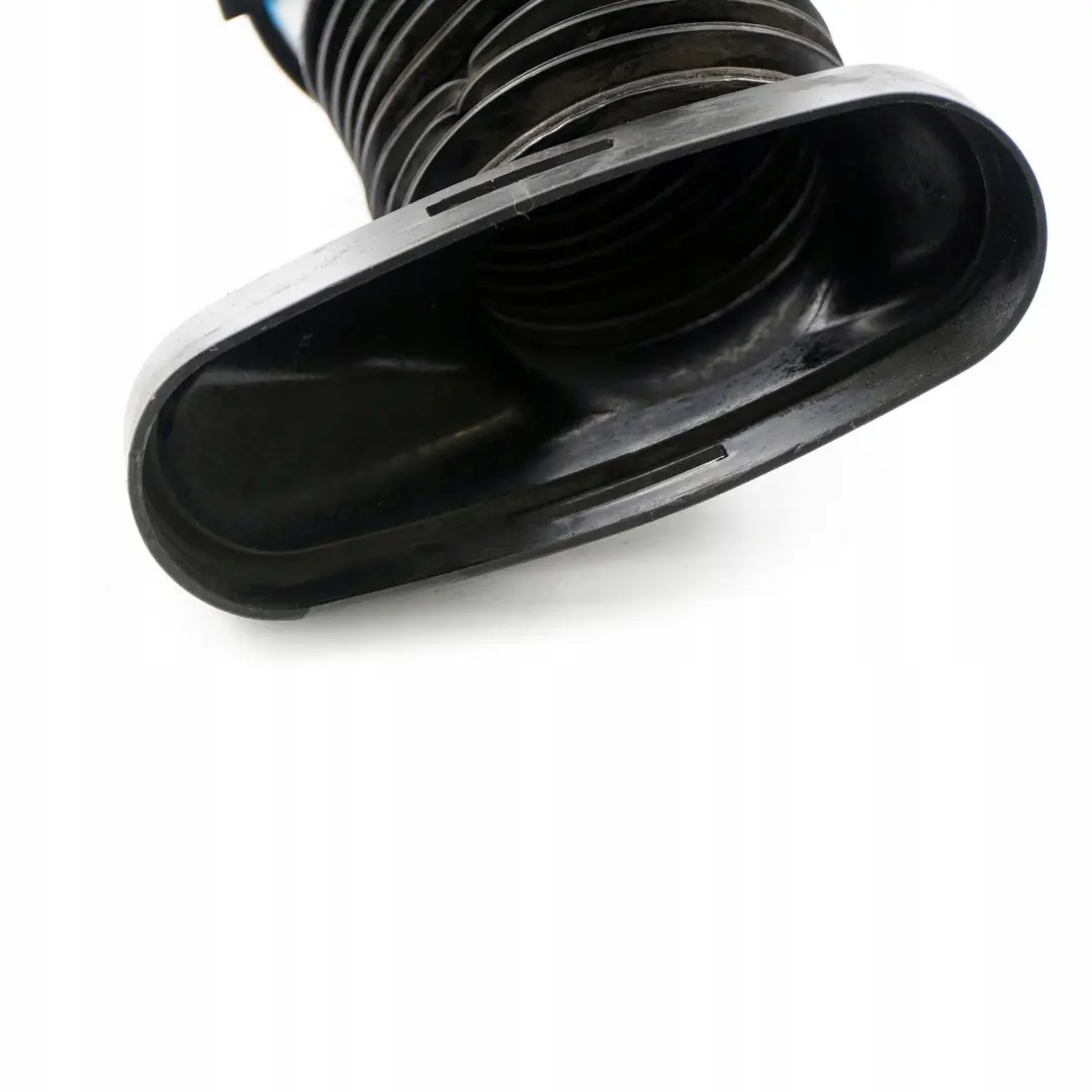 Mercedes-Benz C-Klasse W203 200 230 Kompressor M111 Air Intake Elbow Pipe to with Part number A2035280207 Mercedes-Benz C-Klasse W203 200 230 Kompressor M111 Air Intake Elbow Pipe - SKU A2035280207 - Part number A2035280207