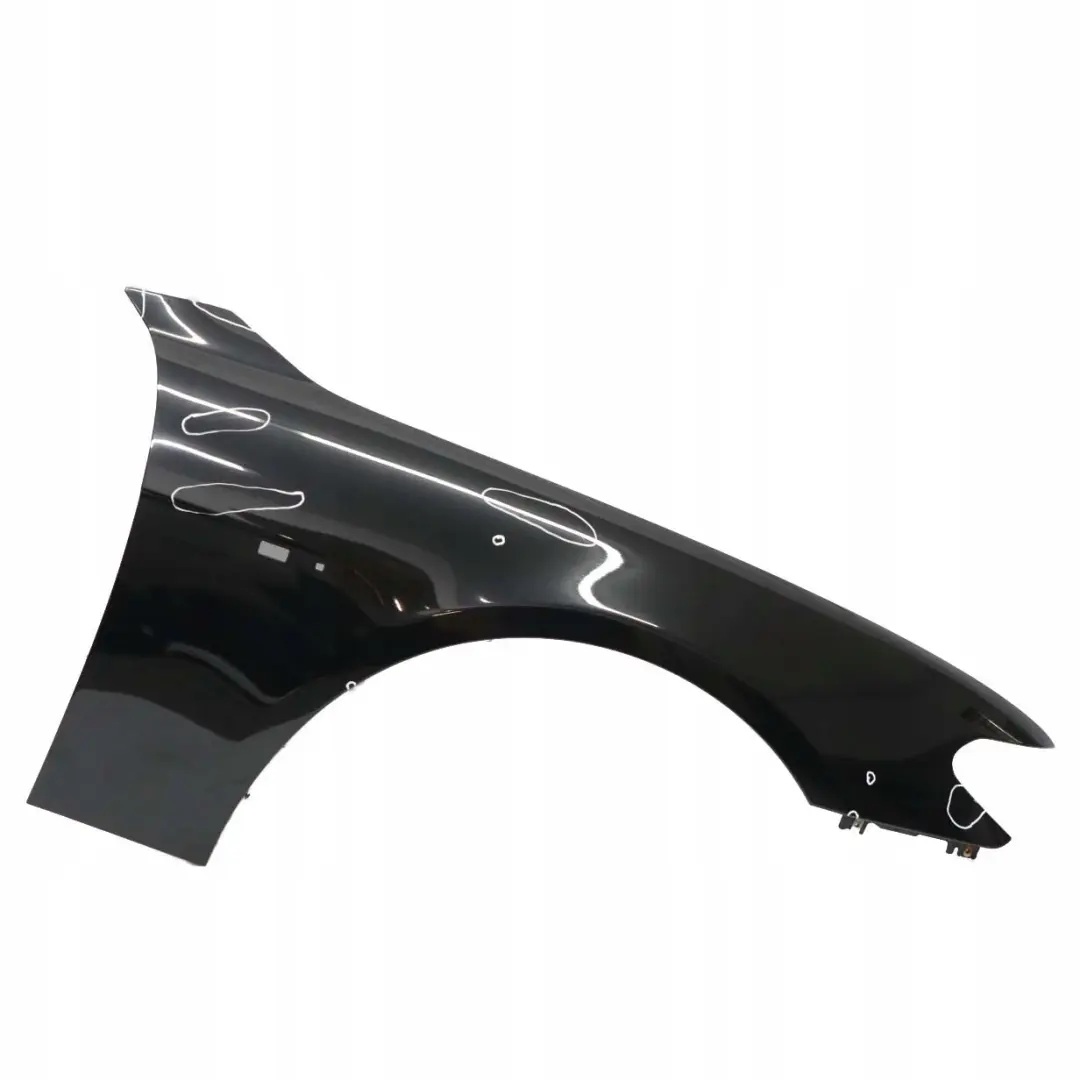 Seitenwand Vorne Rechts Kotflügel Titansilber Metallic - 354 für BMW 7 E65 E66 mit Teilenummer 7061662 BMW 7 E65 E66 Seitenwand Vorne Rechts Kotflügel Titansilber Metallic - 354 - SKU 7061662-TS - Teilenummer 7061662