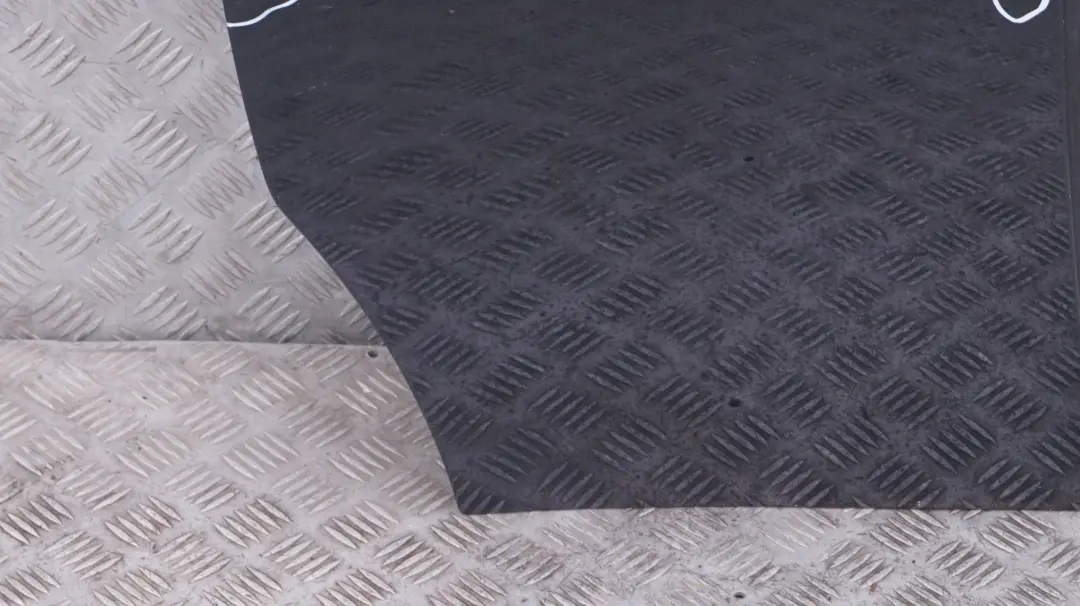 Puerta Trasera Derecha Astro Negro para Mini Clubman R55 con número de pieza 7312189 Mini Clubman R55 Puerta Trasera Derecha Astro Negro - SKU 7312189-ASB - Número de pieza 7312189