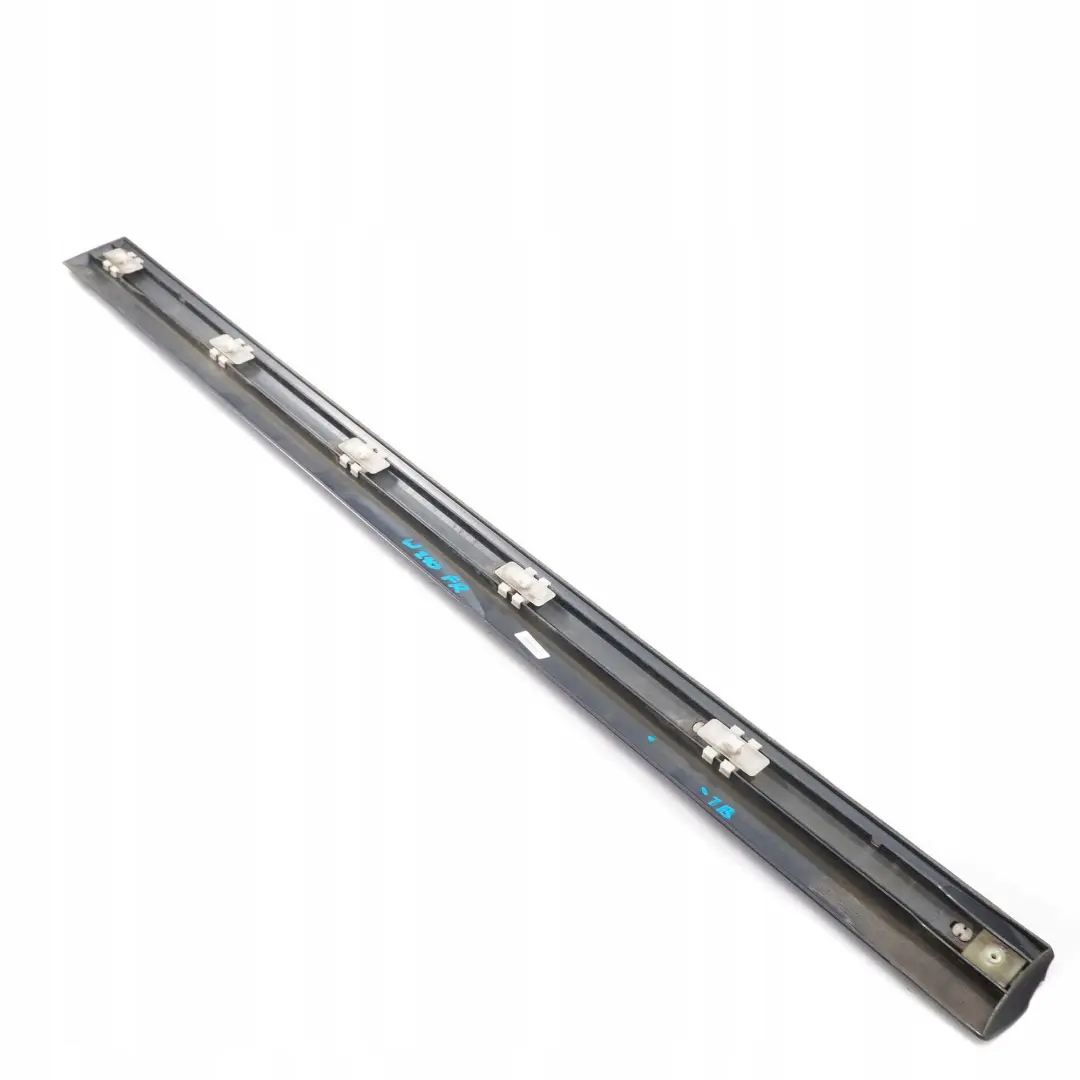  Mercedes-Benz E W210 Türleiste Zierleiste Vorne Rechts Tanzanite Blue Blau 359 - SKU A2106900482-TB - Teilenummer A2106900482