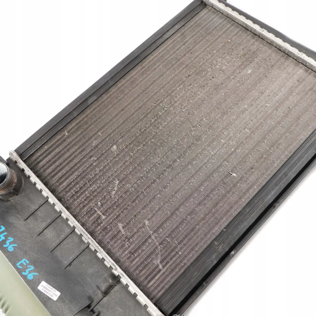 Radiateur de refroidissement du moteur pour BMW E34 E36 316i 318i 318is 518i à propos du numéro de pièce 8390435 BMW E34 E36 316i 318i 318is 518i Radiateur de refroidissement du moteur - SKU 1247436 - Numéro de pièce 8390435