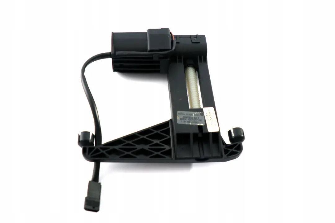 Headrest Adjustment Actuator Drive to BMW 7 Series E65 E66 E67 Rear Seat with Part number 7007017 BMW 7 Series E65 E66 E67 Rear Seat Headrest Adjustment Actuator Drive - SKU 7007017 - Part number 7007017