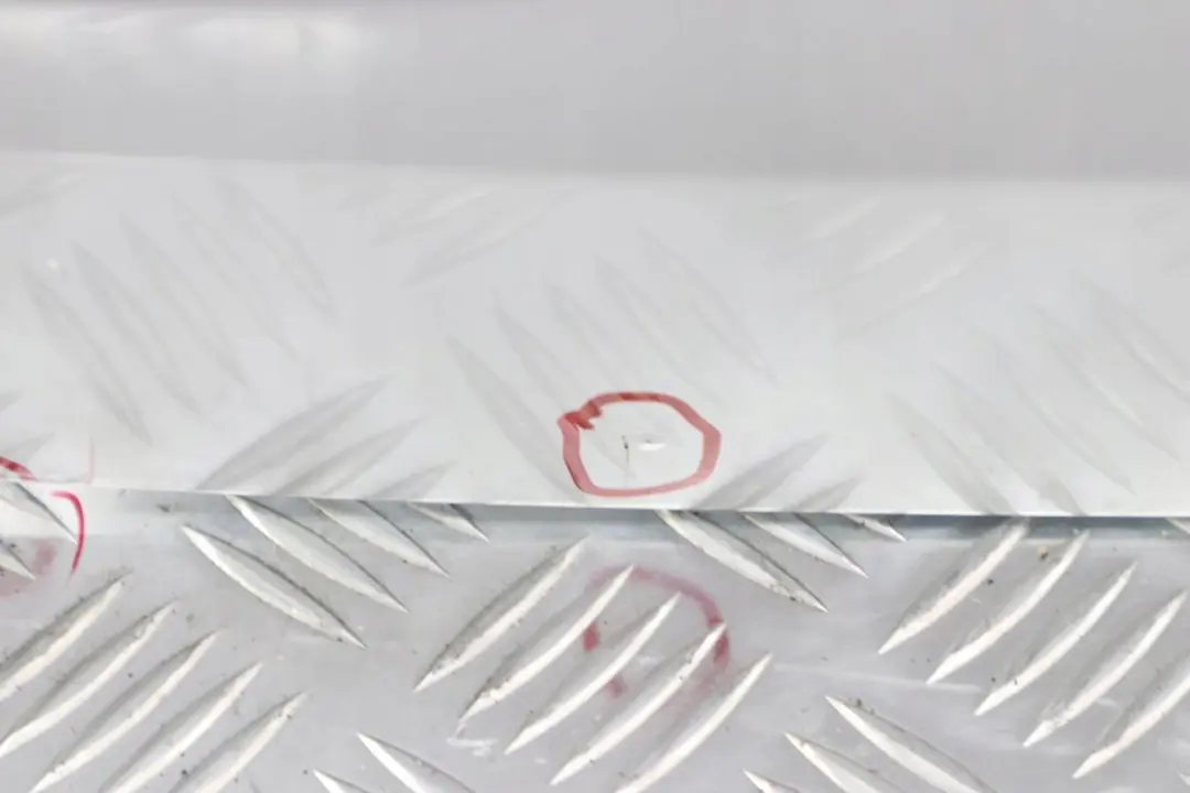 Class S211 Touring Boot Trunk Lid Tailgate Brilliant Silver - 744U to Mercedes E with Part number A2117400205 Mercedes E Class S211 Touring Boot Trunk Lid Tailgate Brilliant Silver - 744U - SKU A2117400205-BS - Part number A2117400205