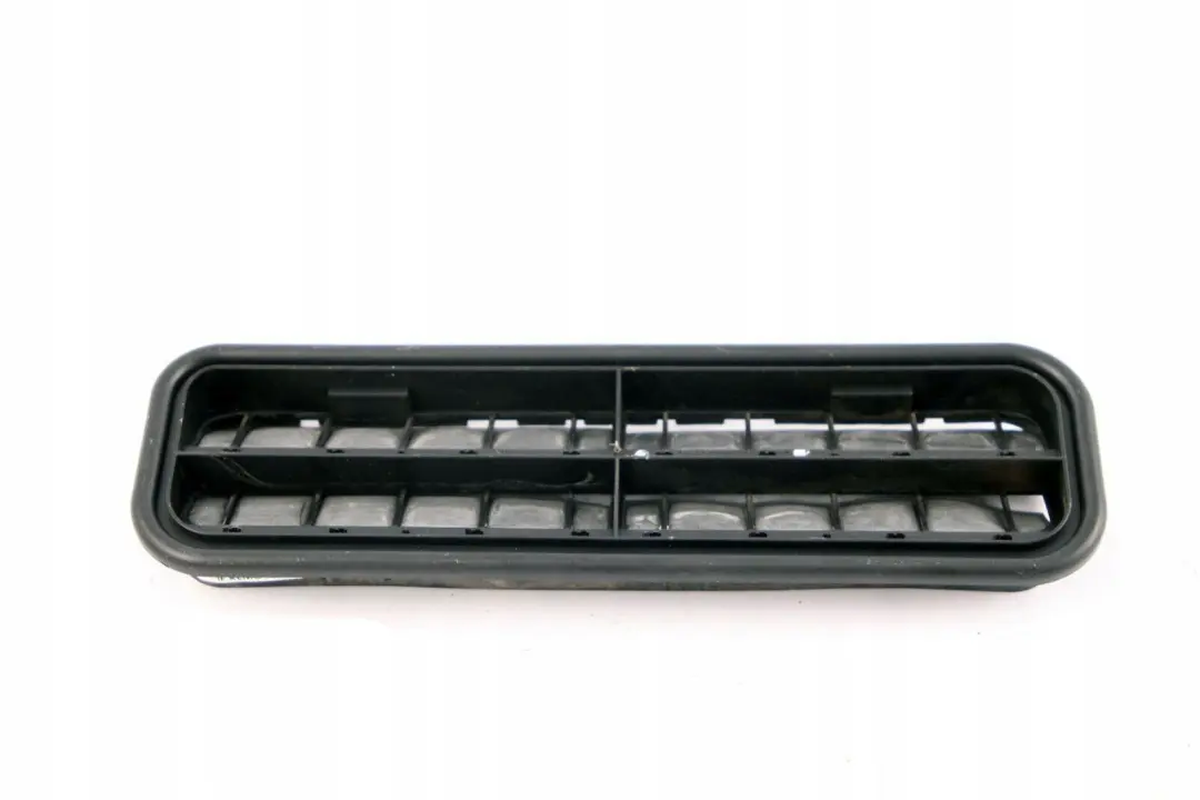 Mercedes E-Class S211 Blower Air Vent Left Right N/O/S Fender Panel - SKU A2118300042 - Part number A2118300042